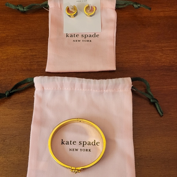 *SOLD* Kate Spade Bangle & Earring Set - Picture 5 of 5